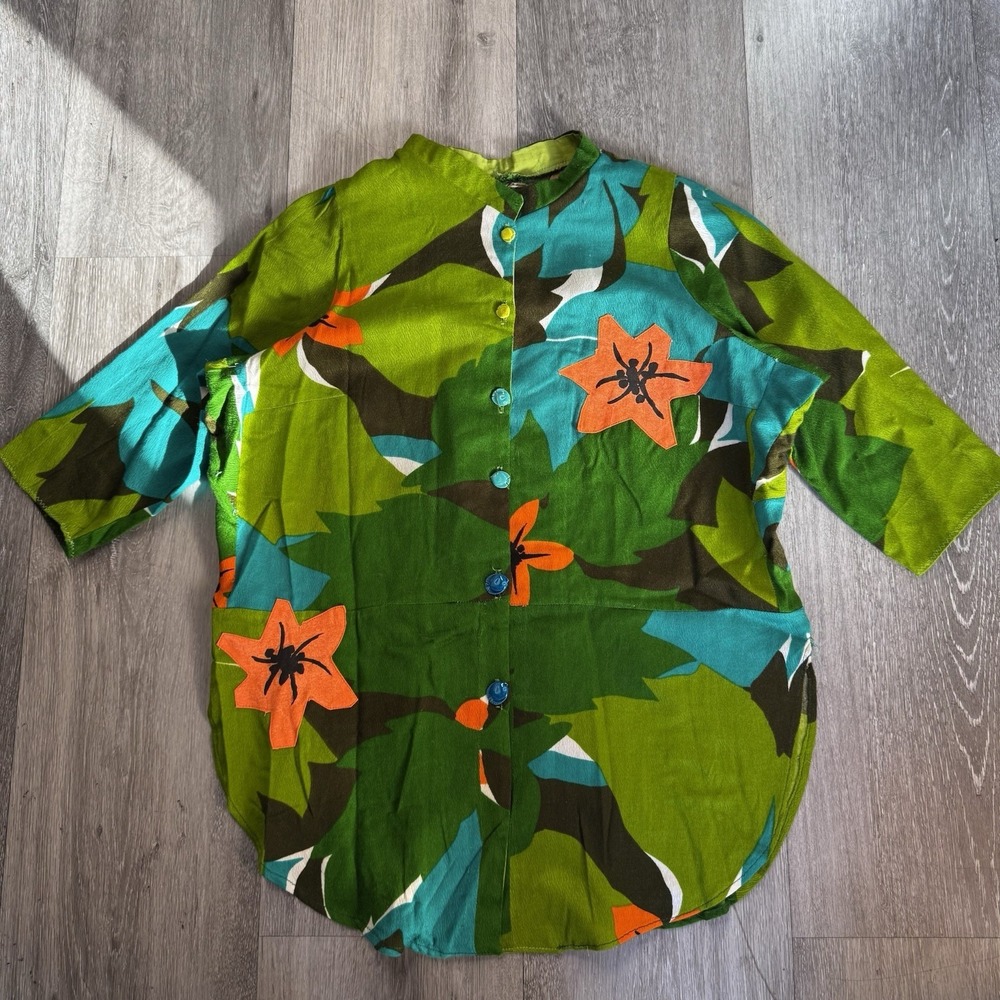 Vintage 1970s Bark Cloth Multicolor Koi Fish Flowers Buttoned Top Size Large
